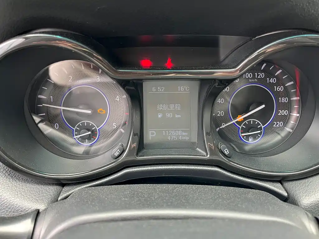 Yusheng S350 2016 2.4T automatic two-wheel drive diesel luxury sunroof version 7 seats купить на сайте DeffCars