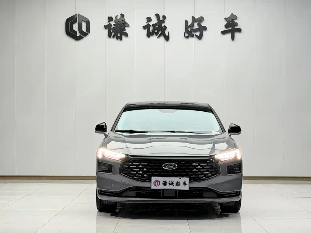 Mondeo 2023 EcoBoost 245 Luxury купить на сайте DeffCars