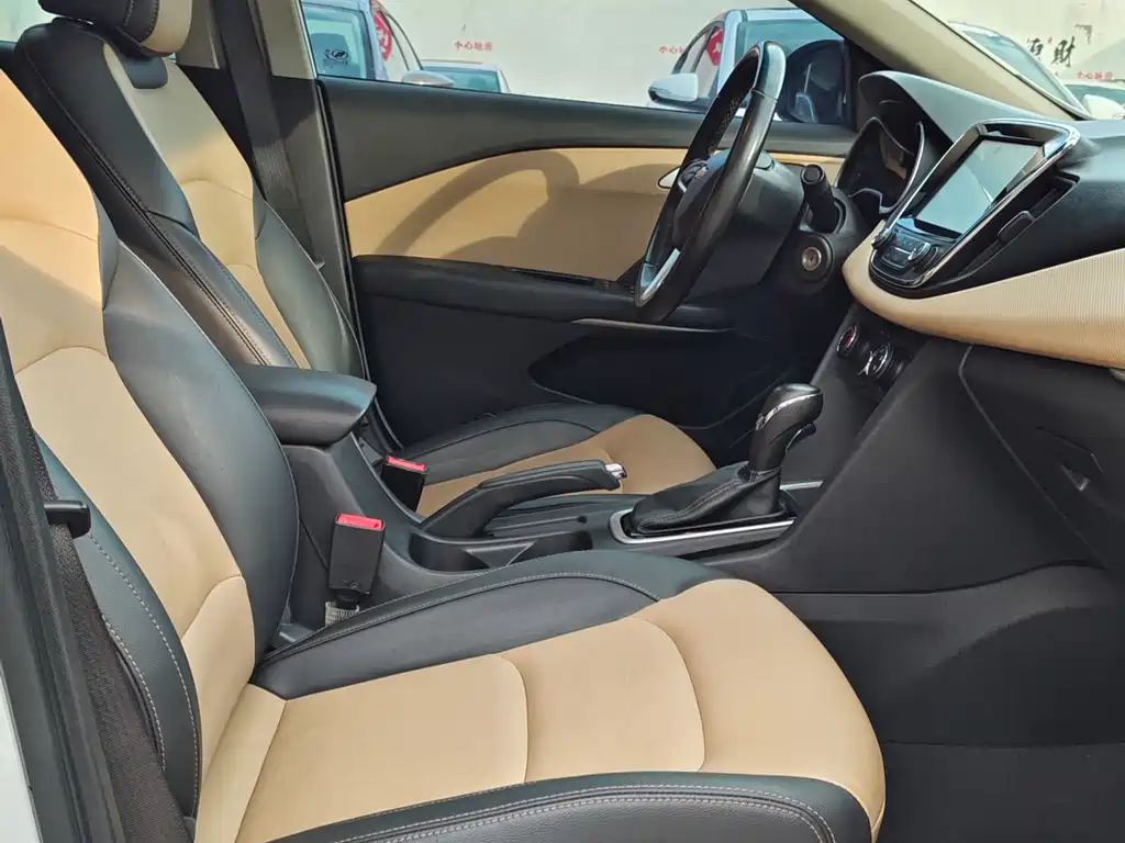 Cruze 2021 320 Automatic Sunroof Edition купить на сайте DeffCars