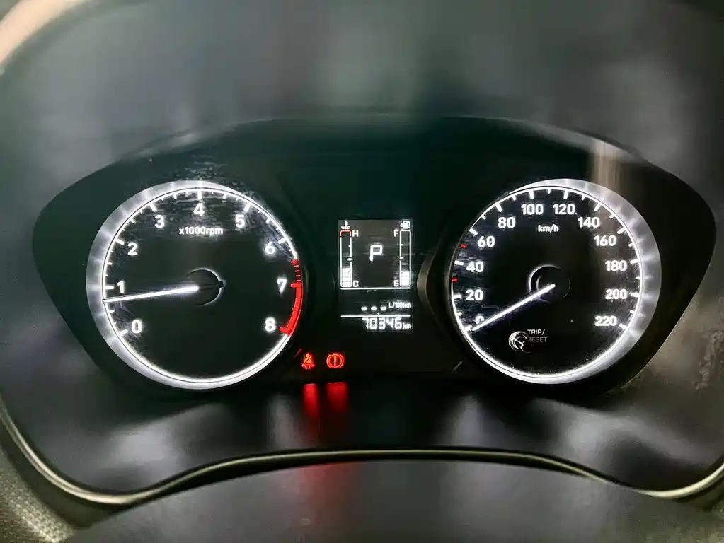 Rena 2017 1.4L automatic jump version, National V купить на сайте DeffCars
