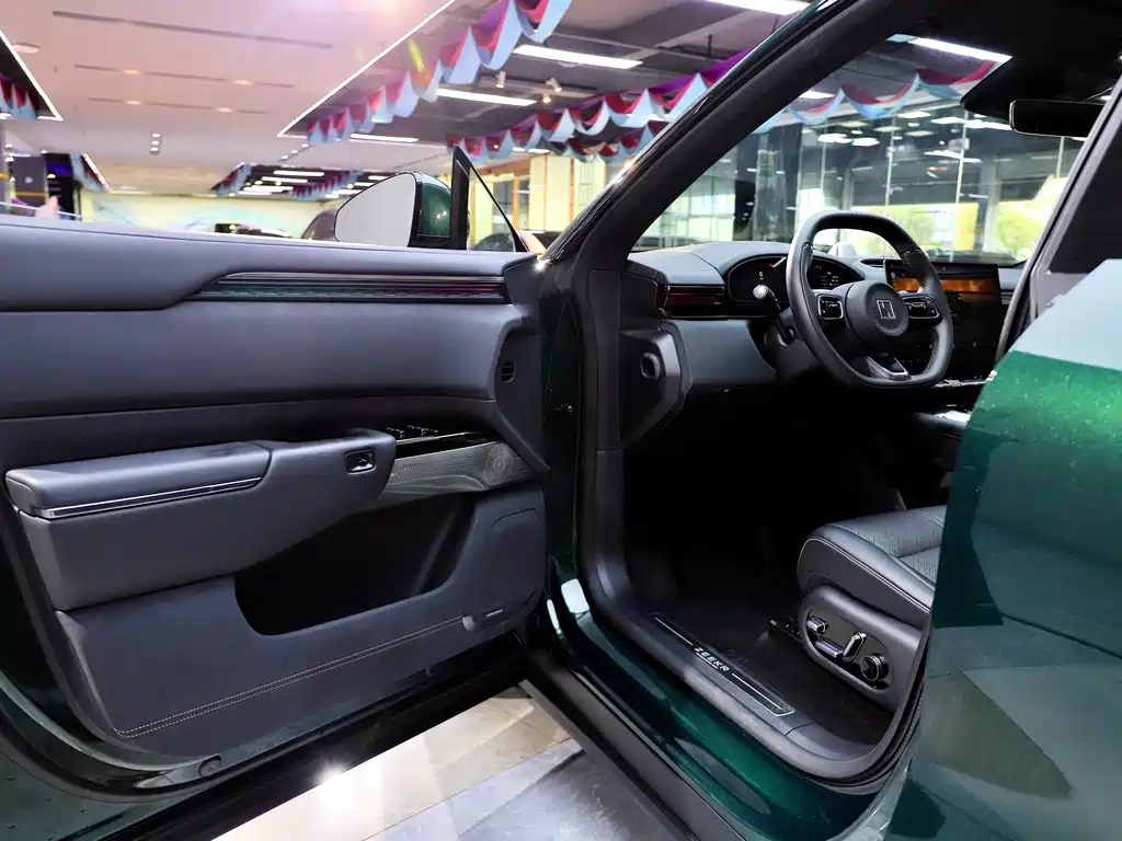 Jikrypton 7X 2025 100kWh long-range four-wheel drive smart driving version купить на сайте DeffCars