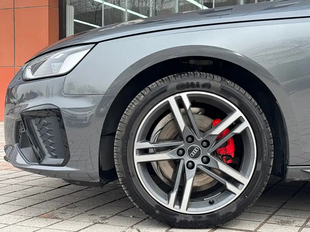 Audi A4L 2022 40 TFSI luxury and dynamic model купить на сайте DeffCars