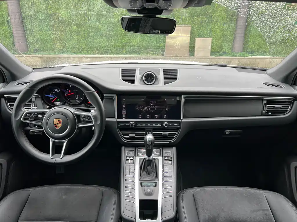 Macan 2018 Macan 2.0T купить на сайте DeffCars