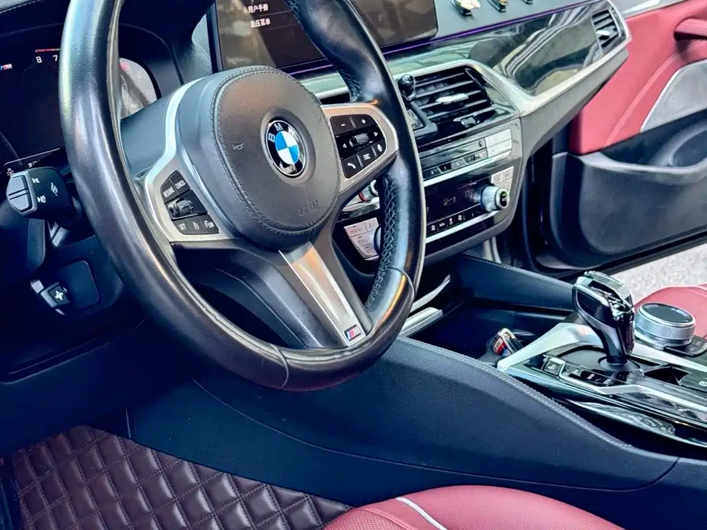 BMW 5 Series 2022 525Li M Sports Package купить на сайте DeffCars