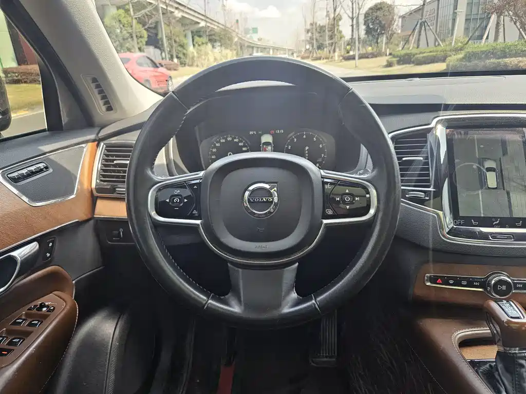Volvo XC90 2018 T6 Zhiya Edition 7 seats купить на сайте DeffCars
