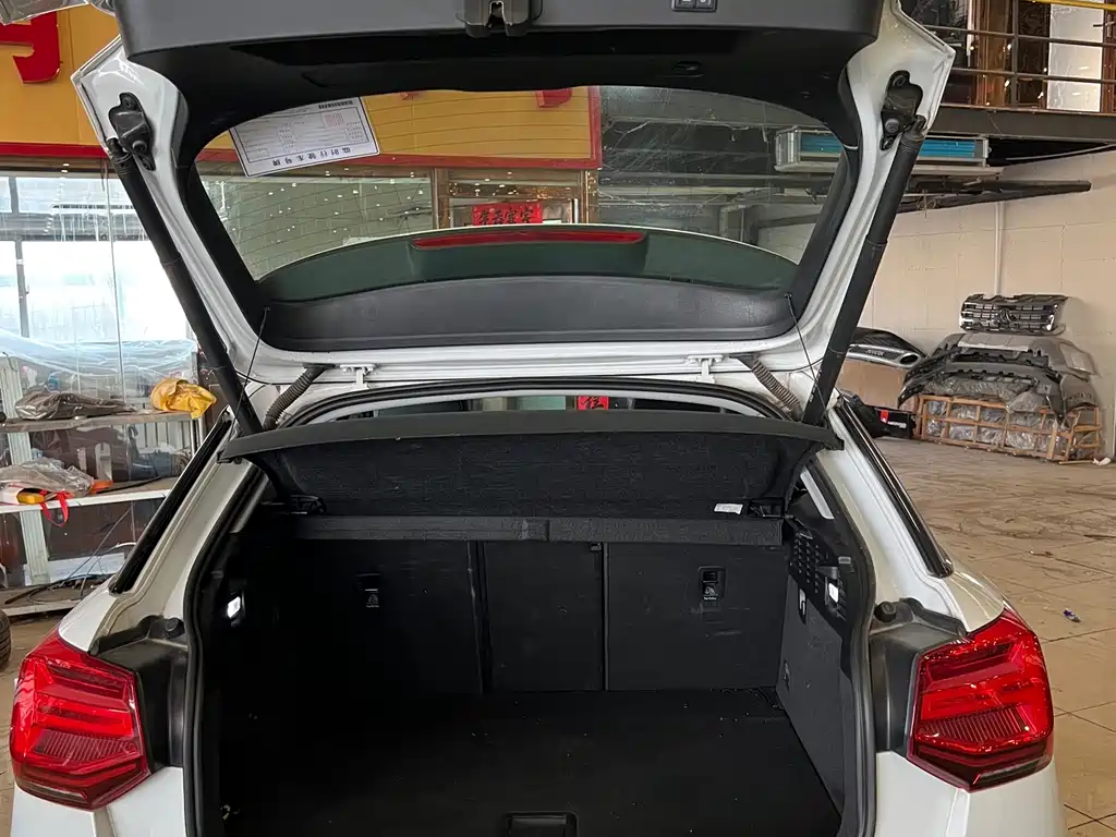 Audi Q2L 2021 35 TFSI fashionable and dynamic купить на сайте DeffCars