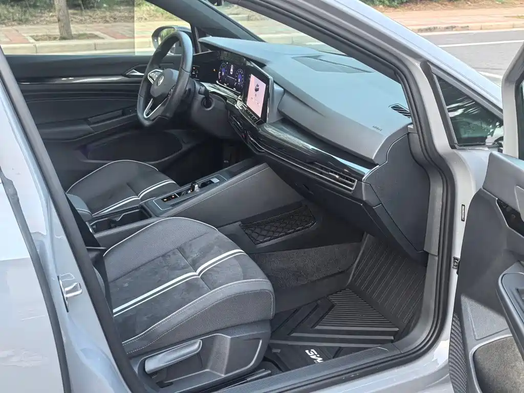 Golf 2021 280TSI DSG R-Line купить на сайте DeffCars