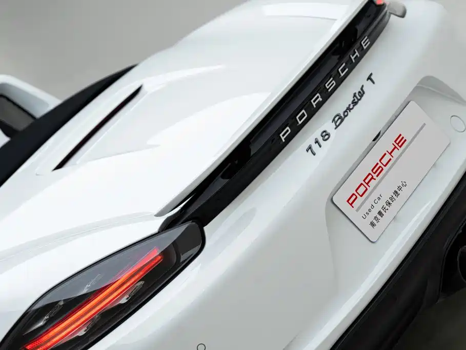 Porsche 718 2019 Boxster T 2.0T купить на сайте DeffCars