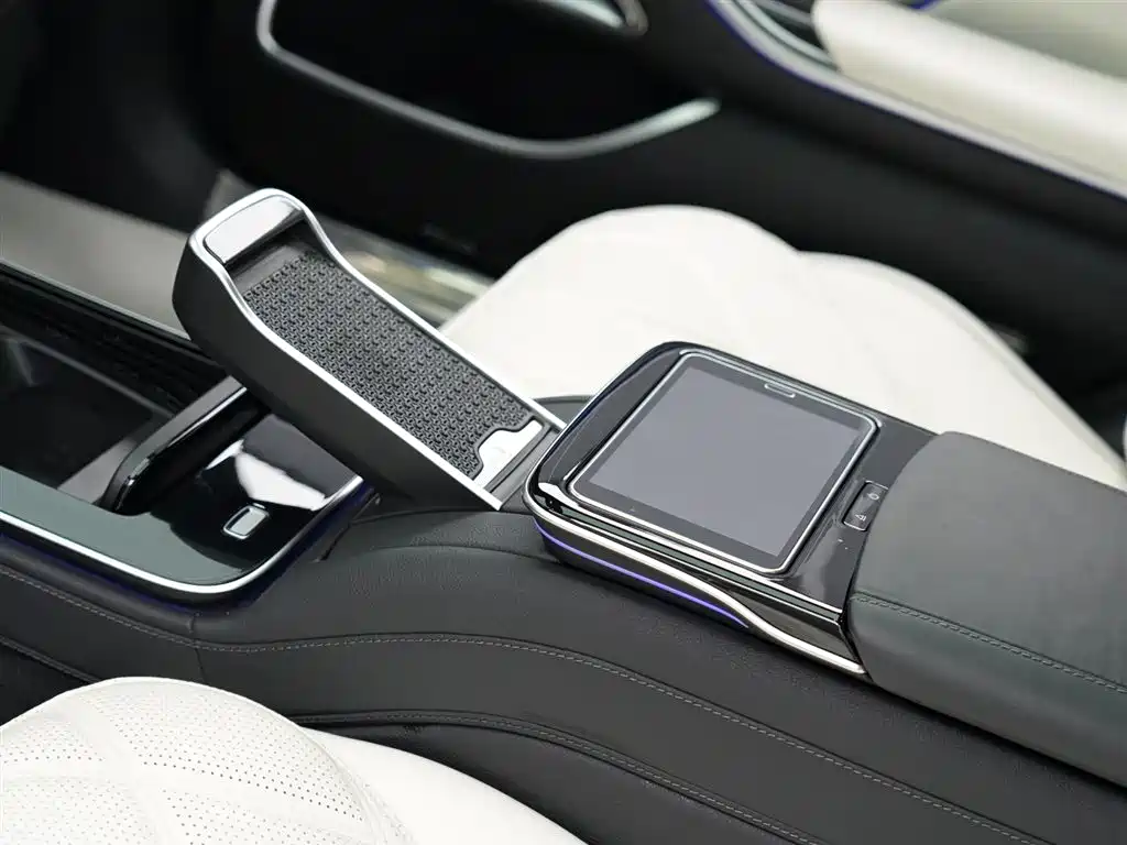 Maybach S-Class 2023 S 580 4MATIC купить на сайте DeffCars