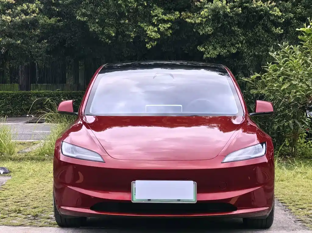 Model 3 2023 rear-wheel drive version купить на сайте DeffCars