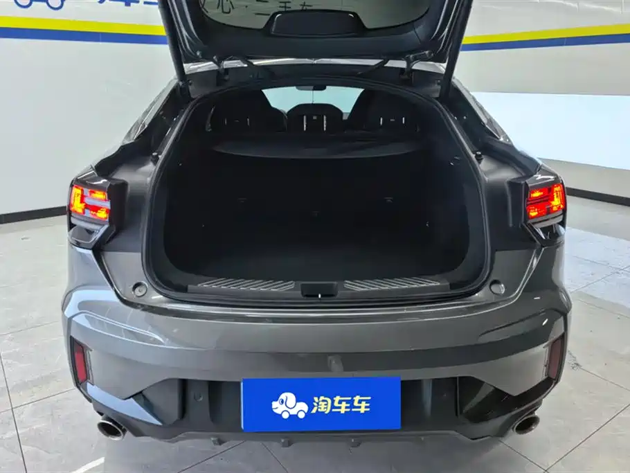 Lynk & Co 05 2022 2.0TD four-wheel drive Halo купить на сайте DeffCars