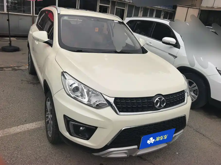 Saab X35 2016 1.5L automatic luxury version купить на сайте DeffCars