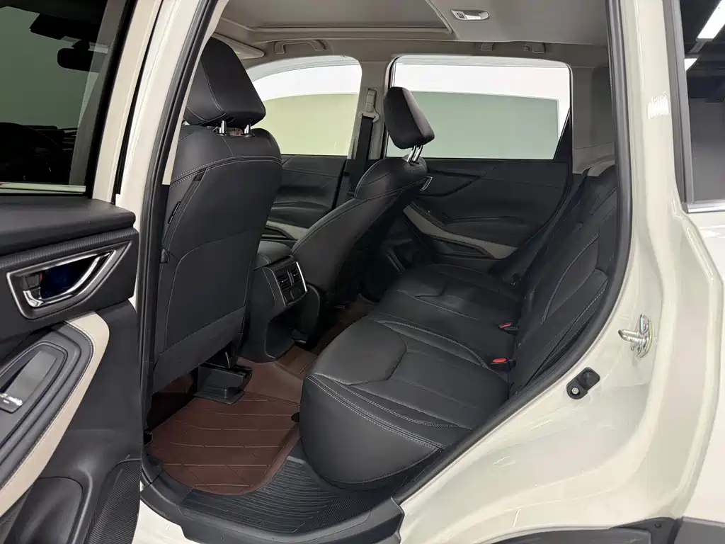 Forester 2022 2.0i AWD Deluxe Edition EyeSight купить на сайте DeffCars