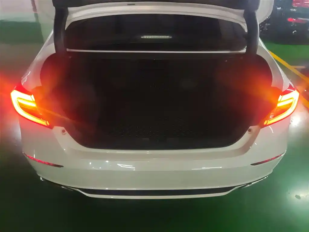Accord 2022 260TURBO Deluxe Edition купить на сайте DeffCars
