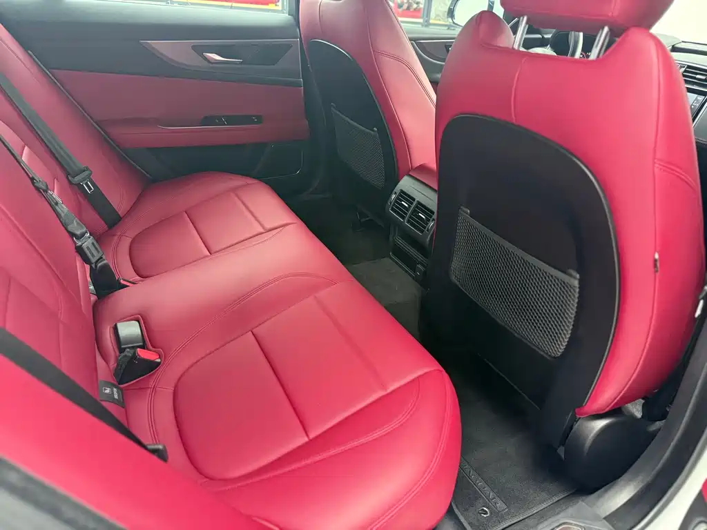 Jaguar XEL 2023 2.0T 250PS R-DYNAMIC S Advanced Sports Edition купить на сайте DeffCars