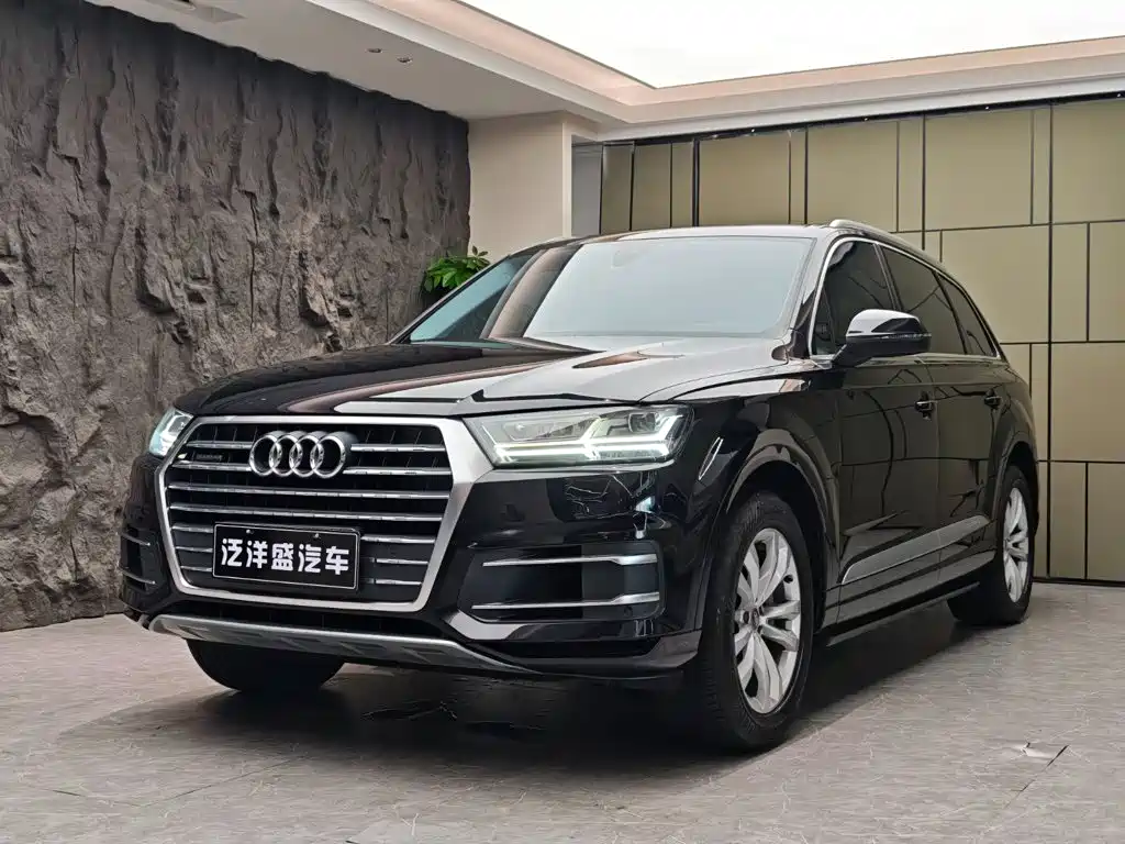 Audi Q7 2019 55 TFSI technology купить на сайте DeffCars