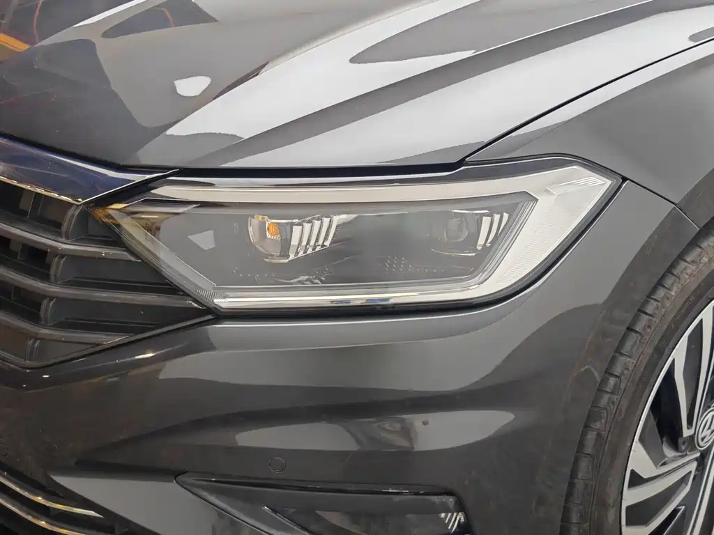 Sagitar 2019 280TSI DSG luxury model National VI купить на сайте DeffCars