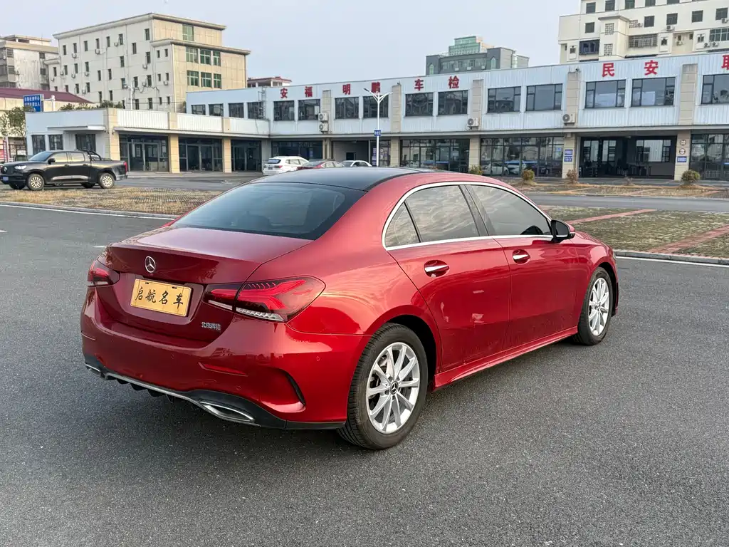 Mercedes-Benz A-Class 2019 A 200 L Sports Sedan купить на сайте DeffCars