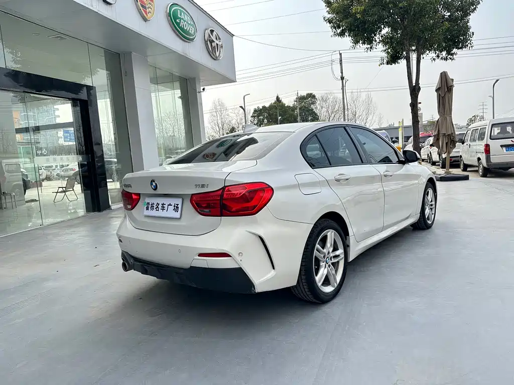 BMW 1 Series 2019 118i M Sports Package купить на сайте DeffCars