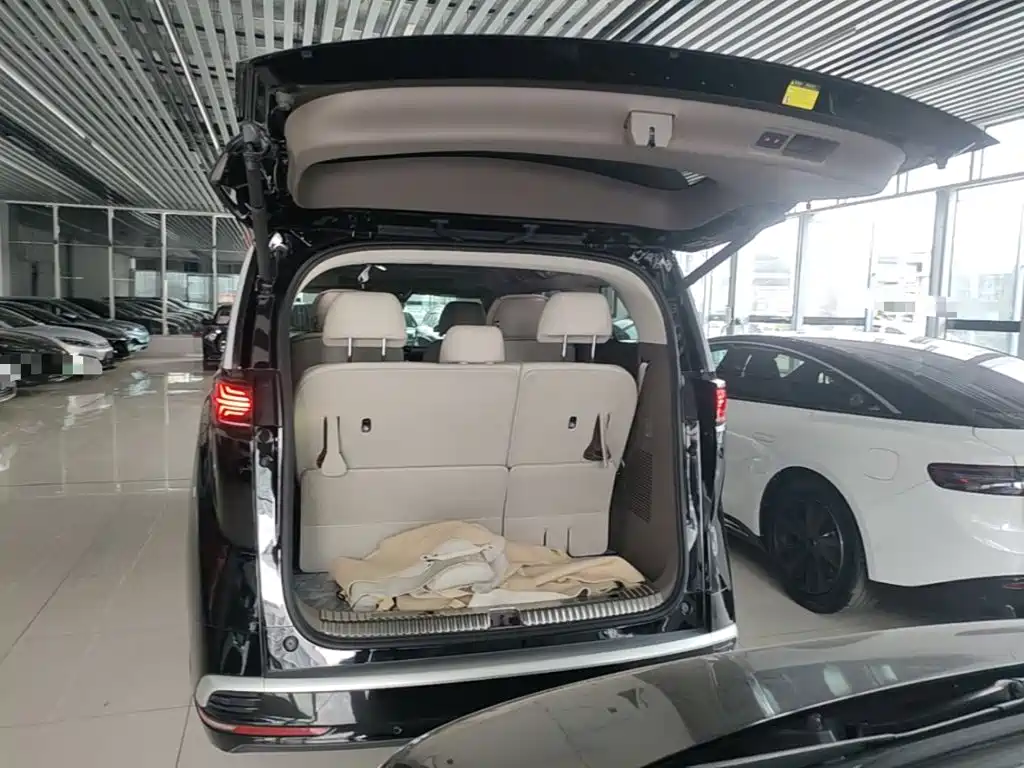 Denza D9 2022 DM-i 970 four-wheel drive premium model купить на сайте DeffCars