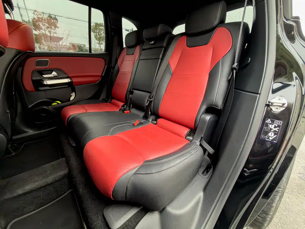 Mercedes-Benz GLB AMG 2023 AMG GLB 35 4MATIC купить на сайте DeffCars