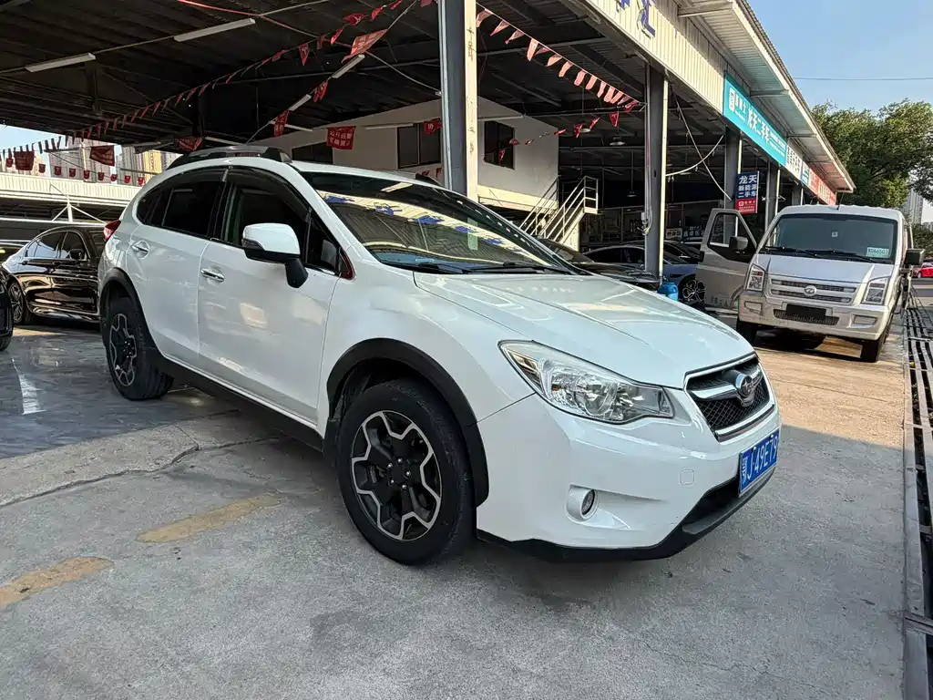 Subaru XV 2014 2.0i Comfort Edition купить на сайте DeffCars