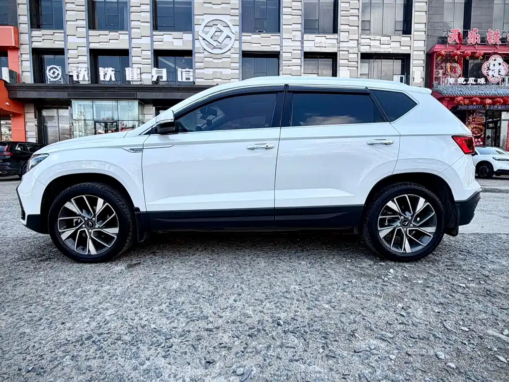 Jetta VS5 2022 280TSI Automatic Honor Pro купить на сайте DeffCars