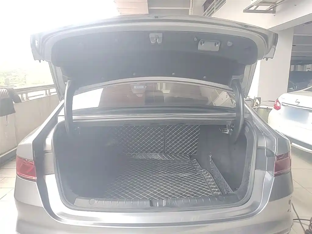 Qin PLUS 2021 DM-i 55KM flagship model купить на сайте DeffCars