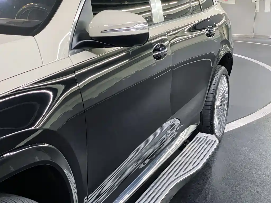 Maybach GLS 2021 GLS 600 4MATIC Gift Edition купить на сайте DeffCars