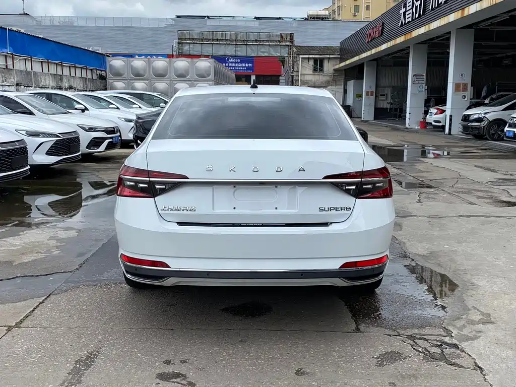 Superb 2022 TSI280 DSG Exclusive Edition купить на сайте DeffCars