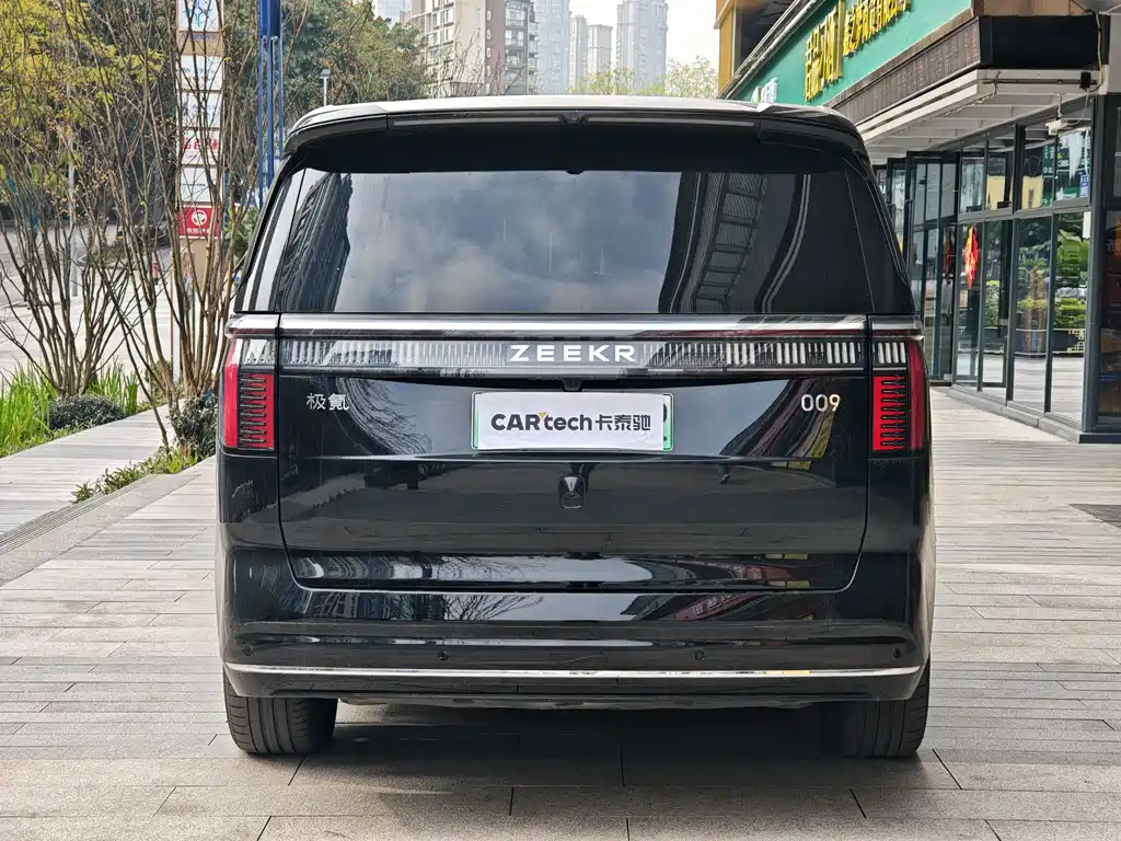 Jikrypton 009 2024 seven-seat aisle version four-wheel drive 108kWh купить на сайте DeffCars