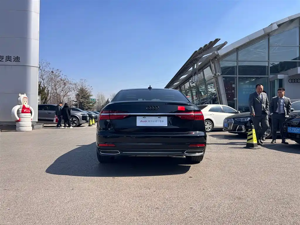 Audi A6L 2019 55 TFSI quattro exclusive and elegant model купить на сайте DeffCars