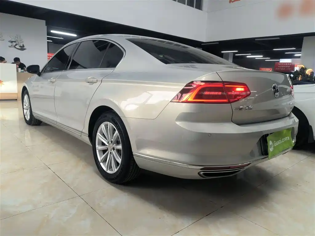 Magotan 2019 330TSI DSG leading model National VI купить на сайте DeffCars