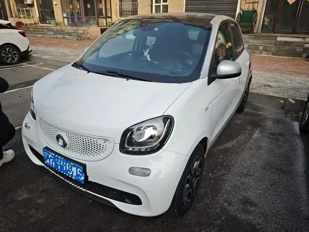 smart forfour 2016 0.9T 66kW Pioneer Edition купить на сайте DeffCars