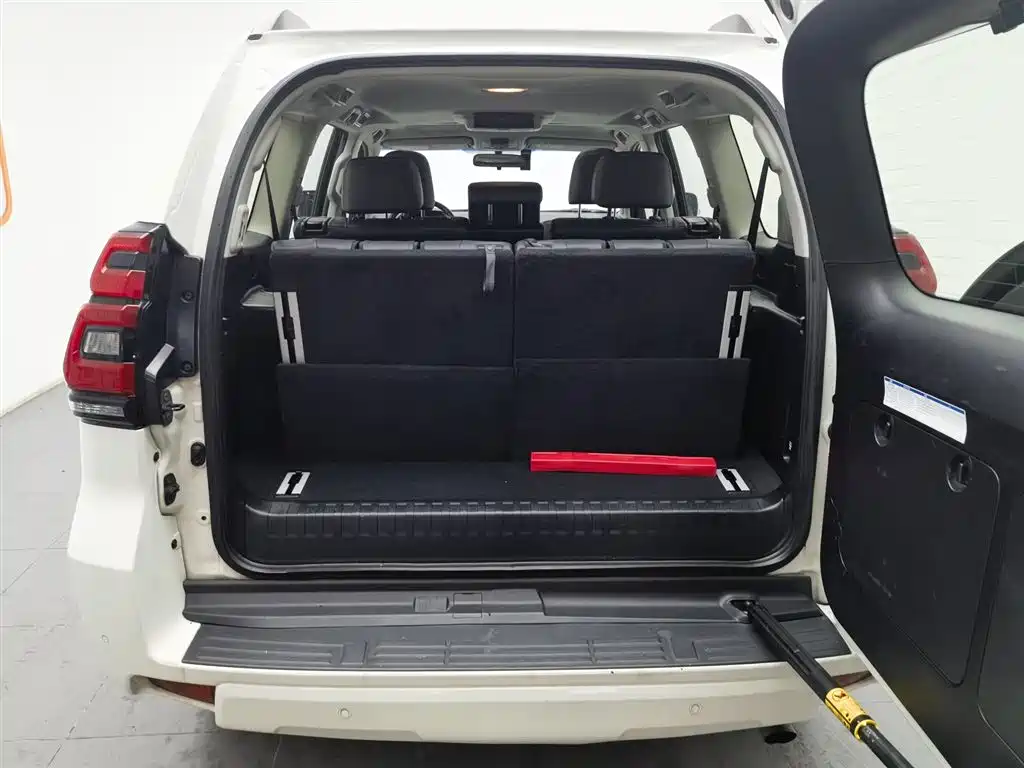 Prado 2018 3.5L automatic TX-L NAVI rear mounted spare tire купить на сайте DeffCars