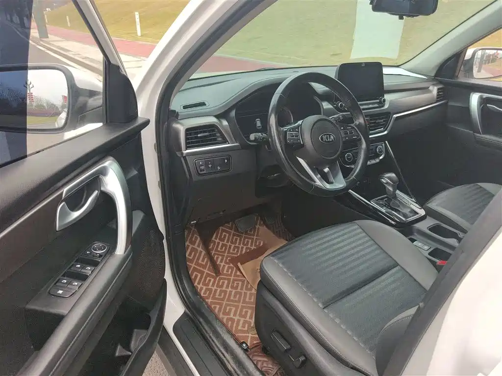 Zhipao 2019 2.0L Automatic Smart Enjoy Deluxe Edition купить на сайте DeffCars