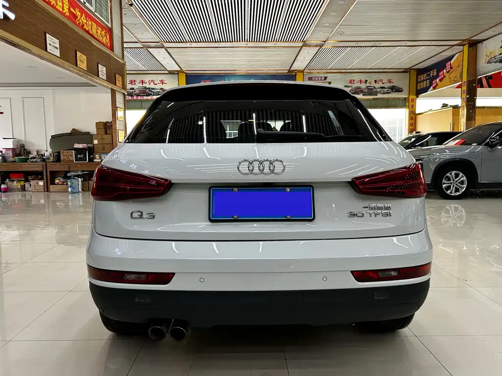 Audi Q3 2018 30th Anniversary Model 30 TFSI Standard Model купить на сайте DeffCars