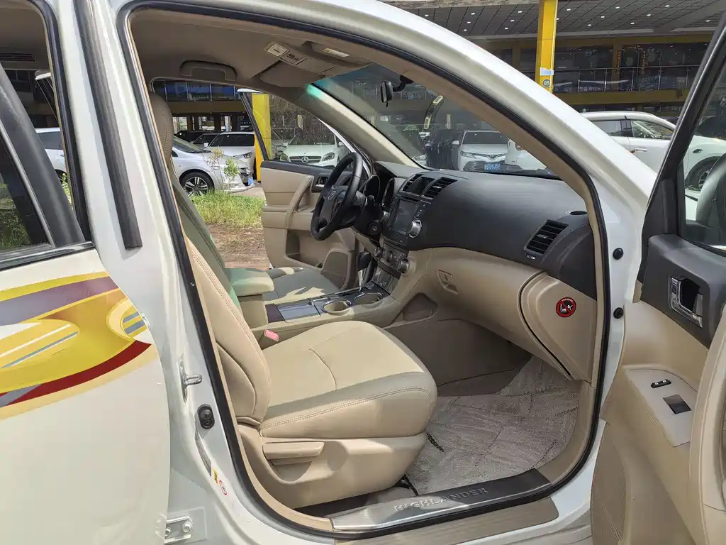 Highlander 2012 2.7L 2WD 7-seat Elite Edition купить на сайте DeffCars
