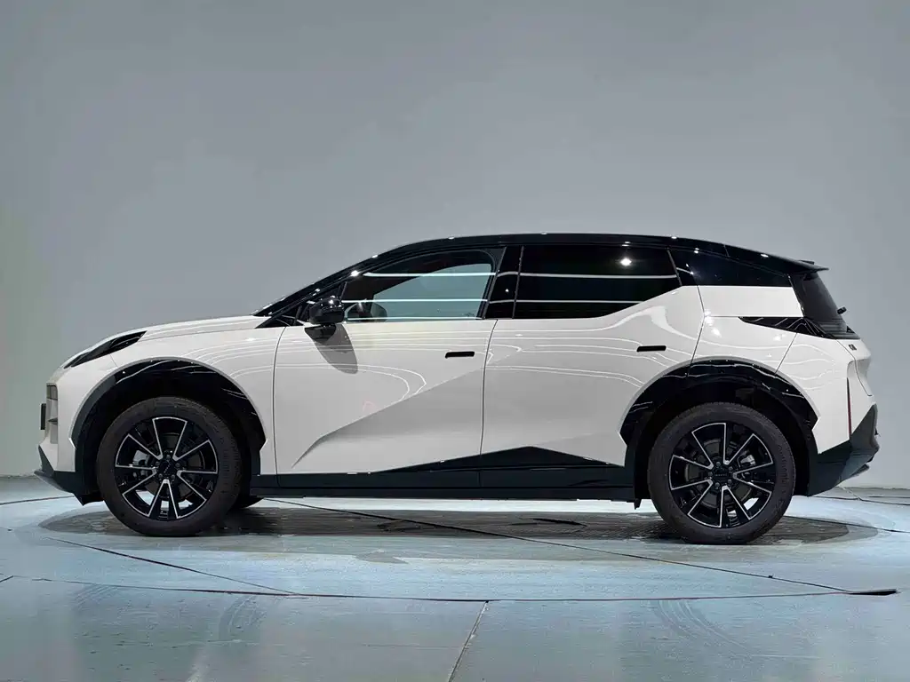 Jikrypton X 2025 five-seater long-range version купить на сайте DeffCars