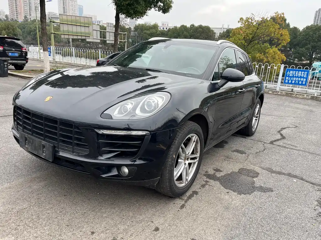 Macan 2014 Macan 2.0T купить на сайте DeffCars