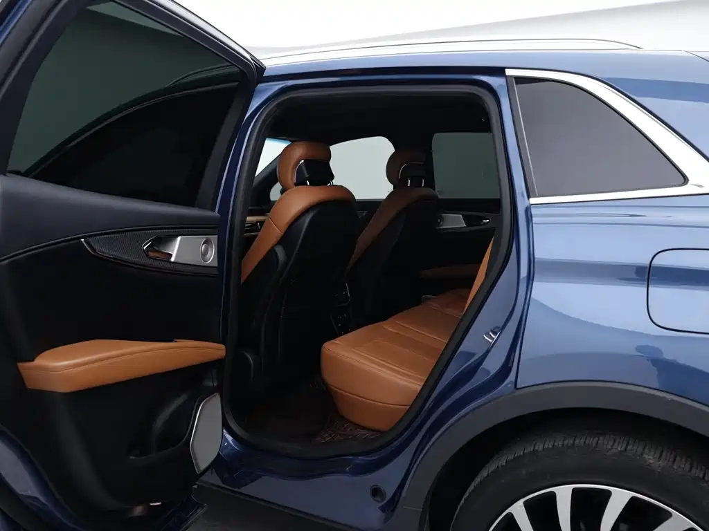 Voyager 2021 2.7T 4WD Presidential Edition купить на сайте DeffCars