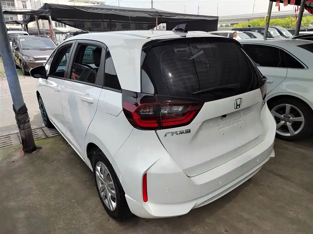 Fit 2021 1.5L CVT Trendy Edition купить на сайте DeffCars