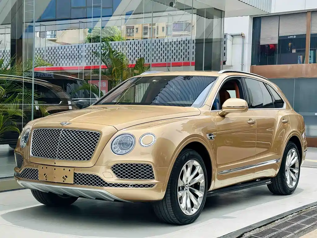 Bentayga 2017 6.0T Standard Edition купить на сайте DeffCars