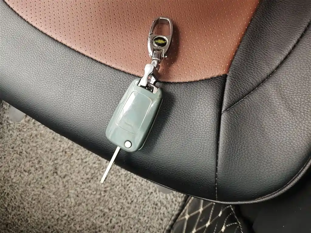 Kovoz 2019 320 automatic sunroof version купить на сайте DeffCars