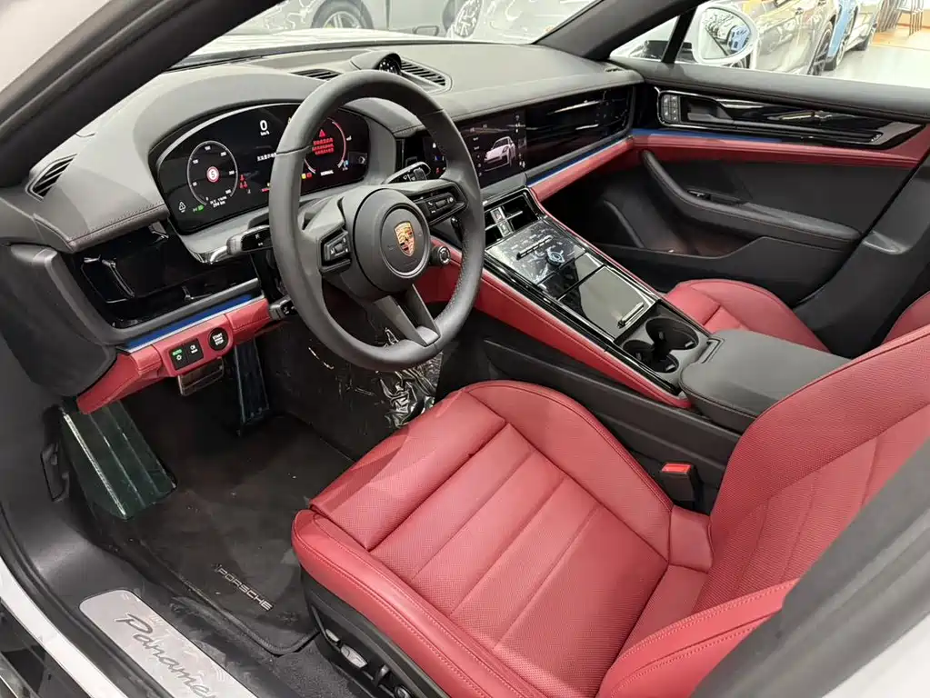 Panamera 2026 Panamera 4 Executive Extended Edition 2.9T купить на сайте DeffCars