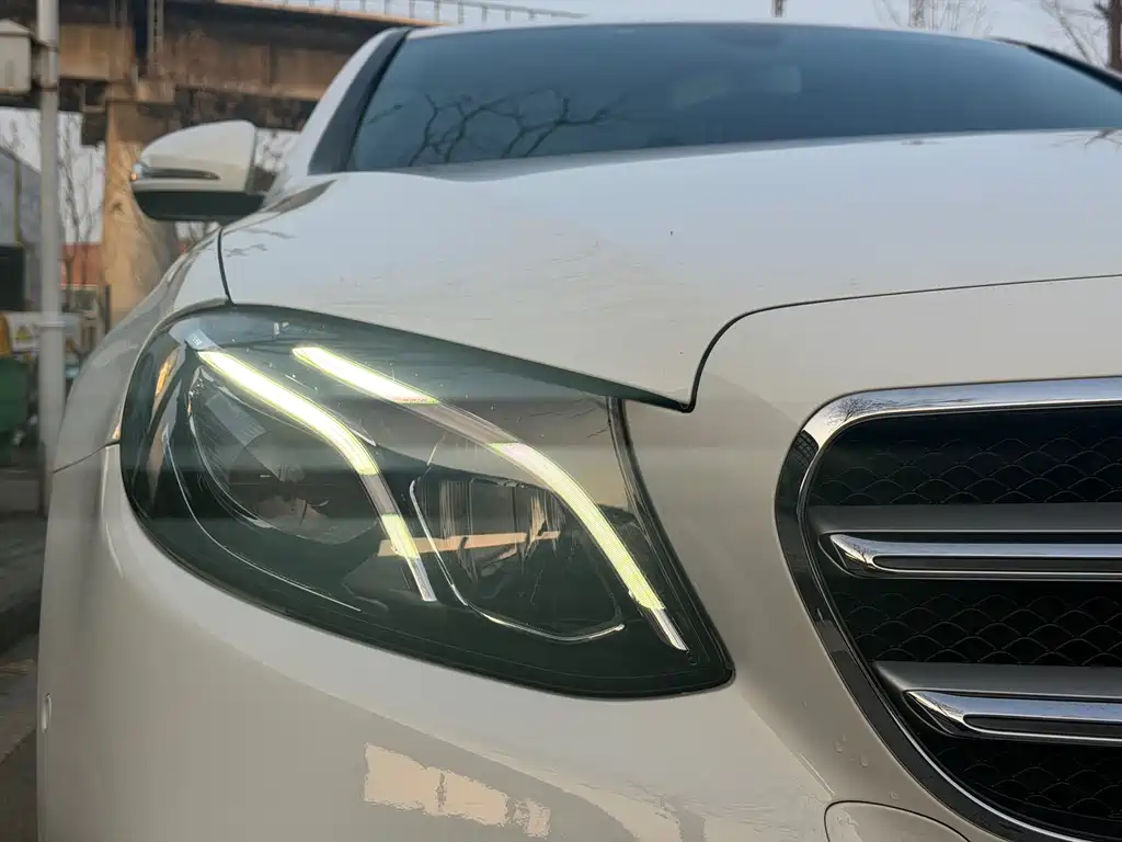 Mercedes-Benz E-Class 2019 E 260 L купить на сайте DeffCars