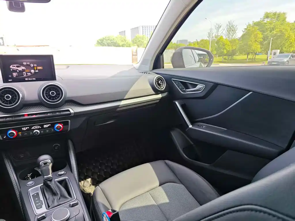 Audi Q2L 2021 35 TFSI fashionable and elegant купить на сайте DeffCars