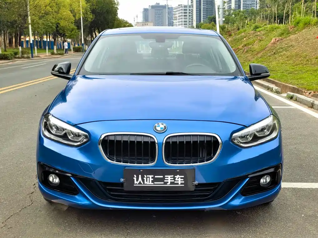 BMW 1 Series 2017 118i Design Package купить на сайте DeffCars