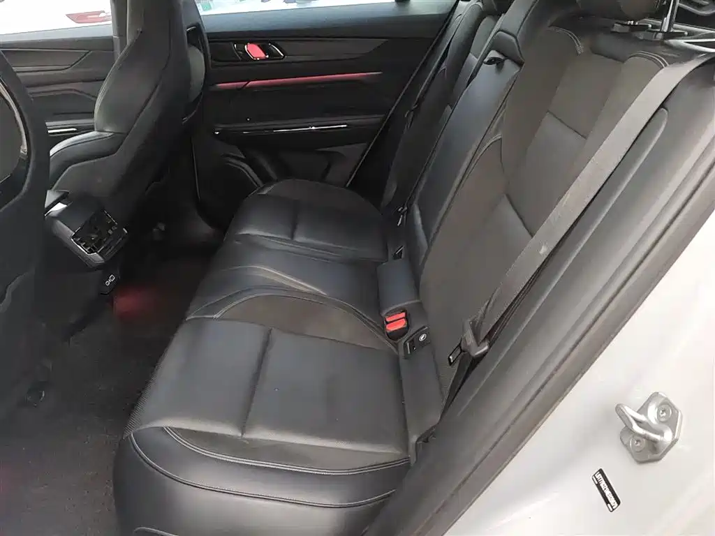 Lynk & Co 01 2023 1.5TD EM-F PM купить на сайте DeffCars