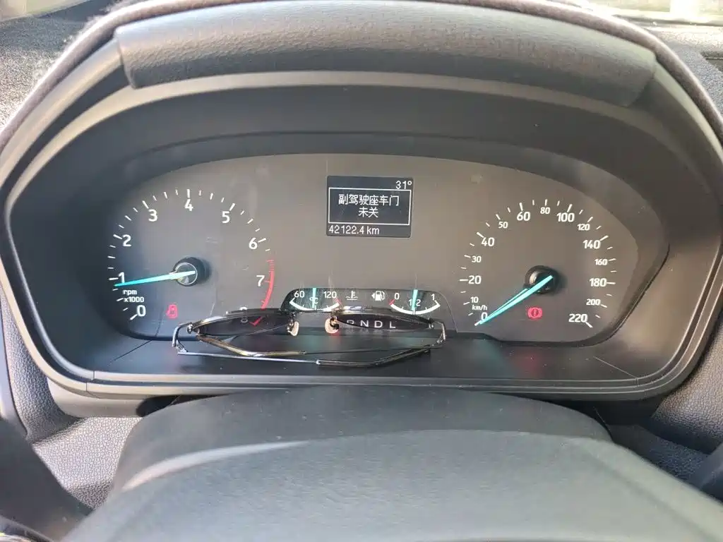 Yibo 2018 1.5L automatic platinum airfoil купить на сайте DeffCars